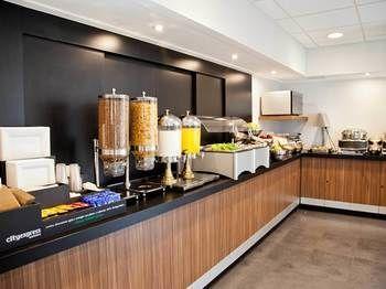 Hotel Express By Marriott Guadalajara